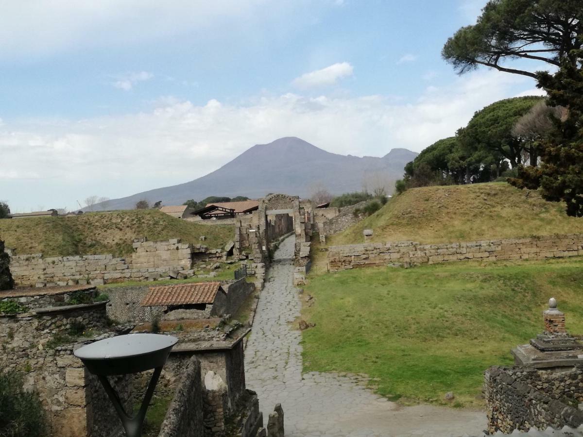 La Corte Delle Vanita Pompei Luaran gambar